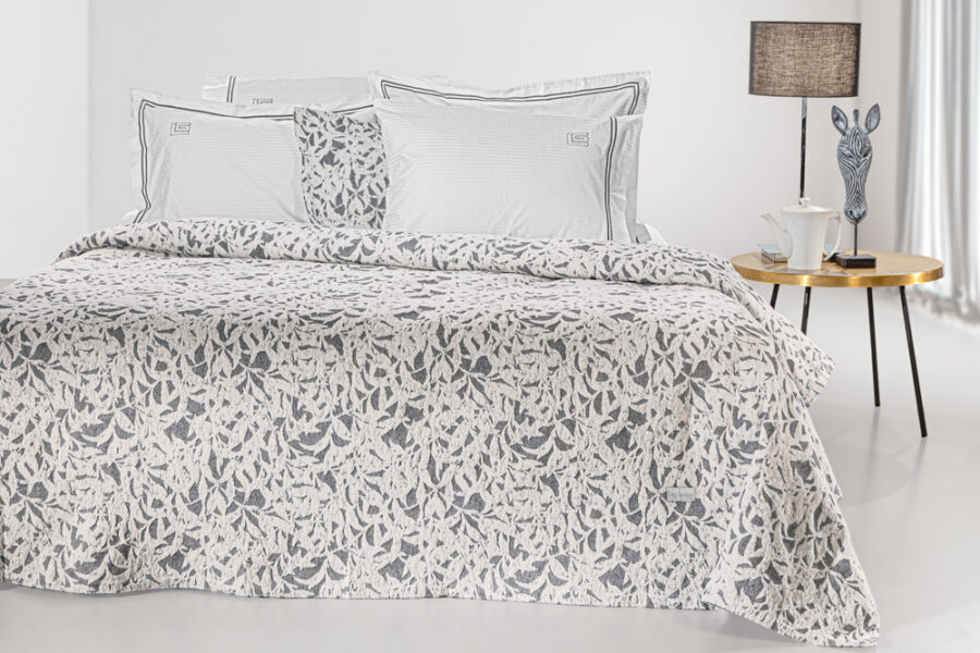 Κουβέρτα Blossom Smoke 260x250 Guy Laroche