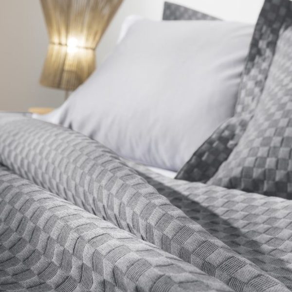 Κουβέρτα Squares Anthracite 160x260 Guy Laroche